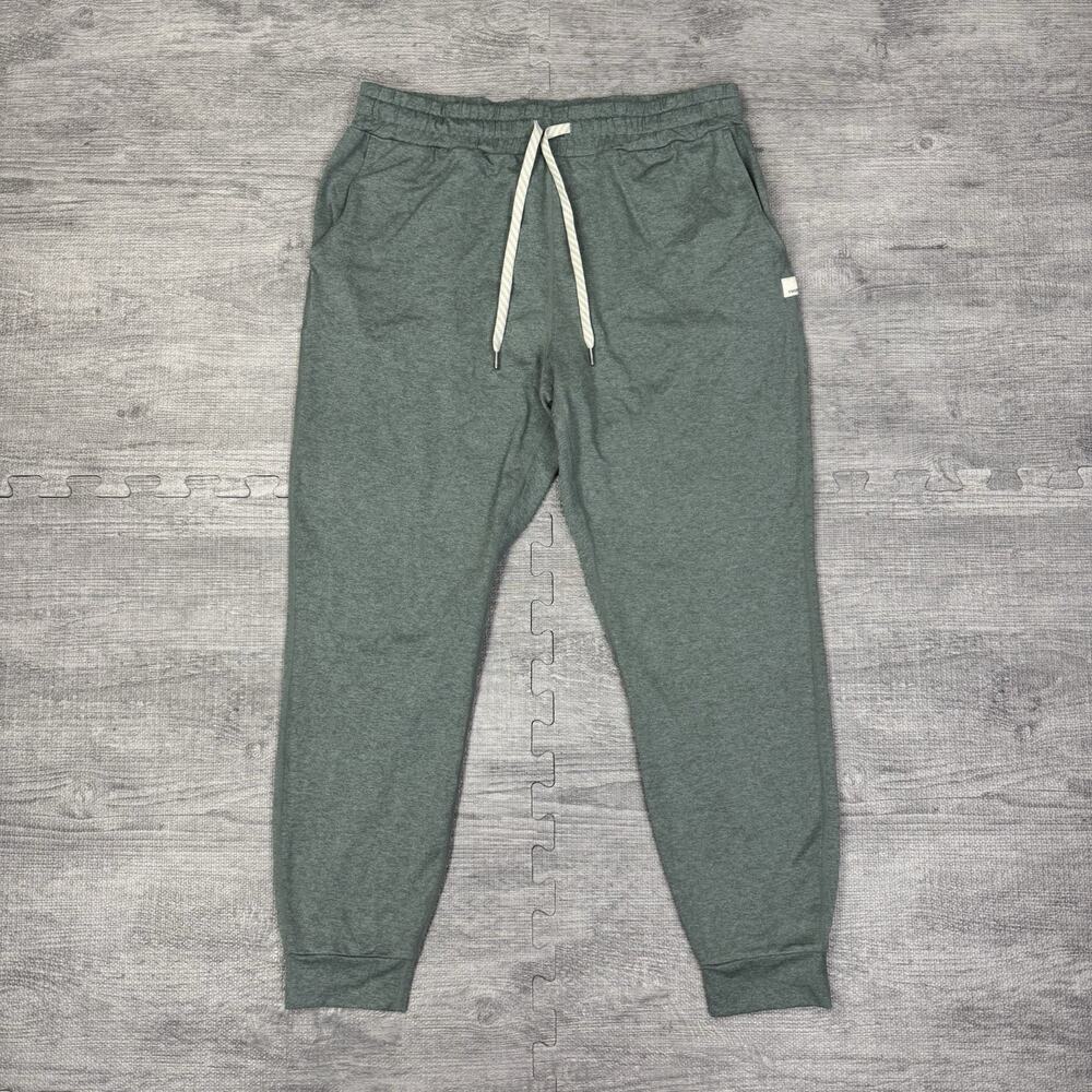 Vuori Womens M Performance Joggers Pants DreamKnit Sage Green VW303 Preppy EUC